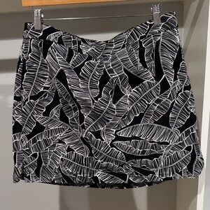 Black and White Leaf Print Skirt